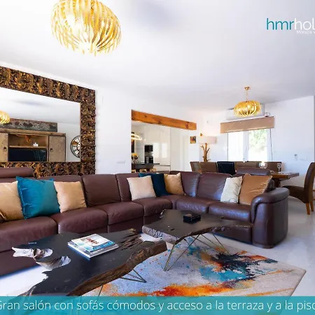 Villa Eliana By Hmr Holidays *
