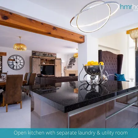 Villa Eliana By Hmr Holidays